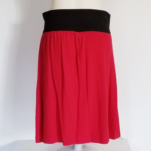 Refashioned Sketch Skirt with Yoga Waistband (M/L) - Picture 4 of 6